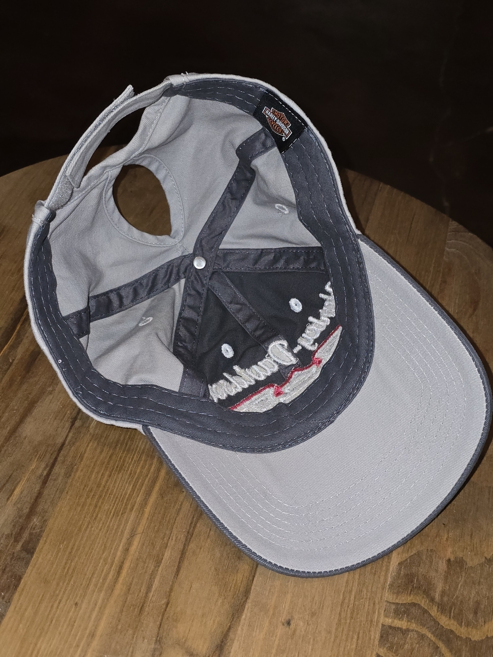 Harley-Davidson Rhinestone Winged Script Ponytail Baseball Cap Gray - Picture 4 of 4